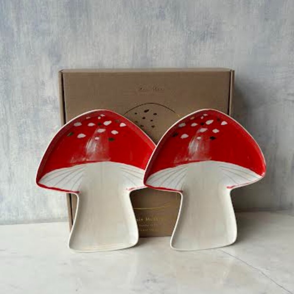 Meri Meri - Porcelain Mushroom Plates Set of 2- NWT